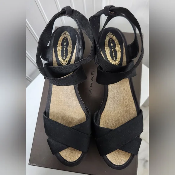 Elie Tahari Black Espradrille Platform Elastic Sandals EUC - Picture 5 of 10